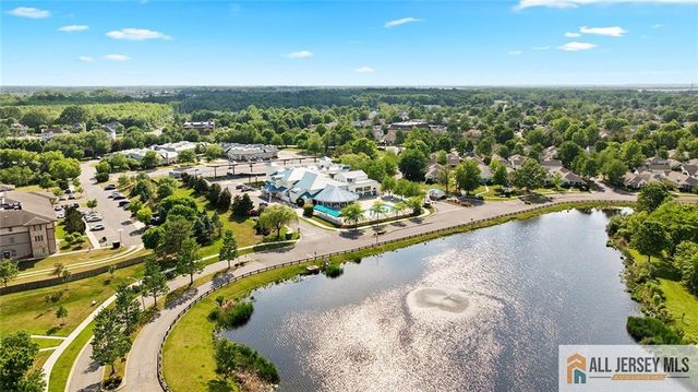 527 Harrier Drive 527, Monroe, NJ 08831