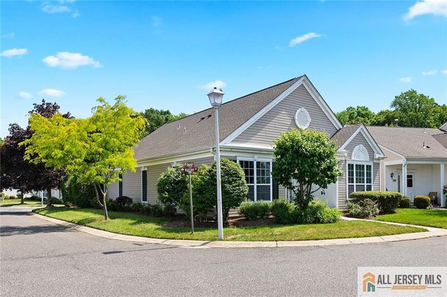 527 Harrier Drive 527, Monroe, NJ 08831