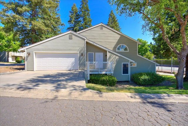 115 Valley Oak Dr, Roseville, CA 95678