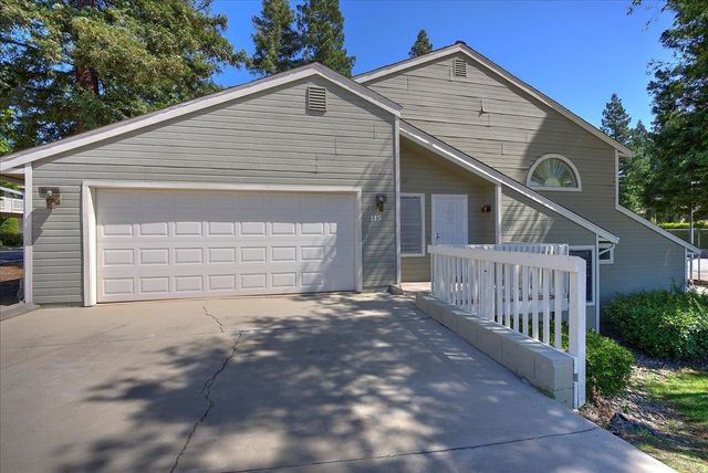 115 Valley Oak Dr, Roseville, CA 95678