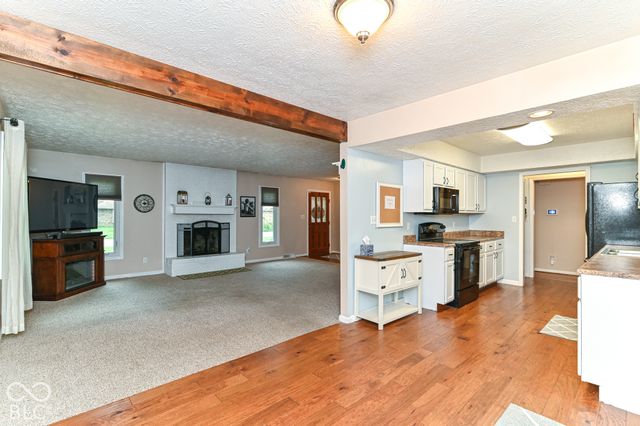560 Margueritta Court, Greenwood, IN 46143