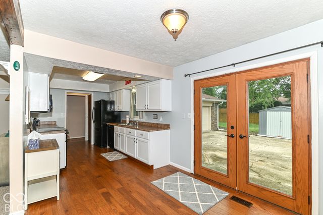 560 Margueritta Court, Greenwood, IN 46143