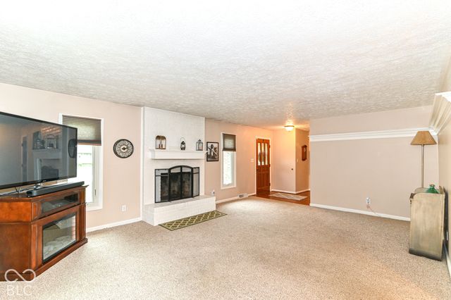 560 Margueritta Court, Greenwood, IN 46143