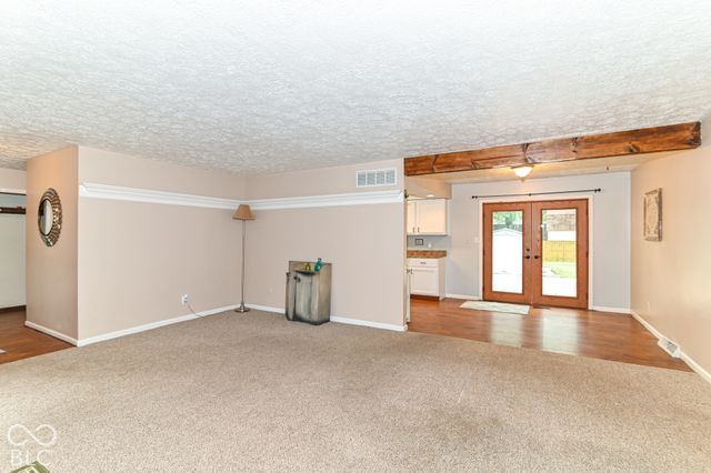 560 Margueritta Court, Greenwood, IN 46143