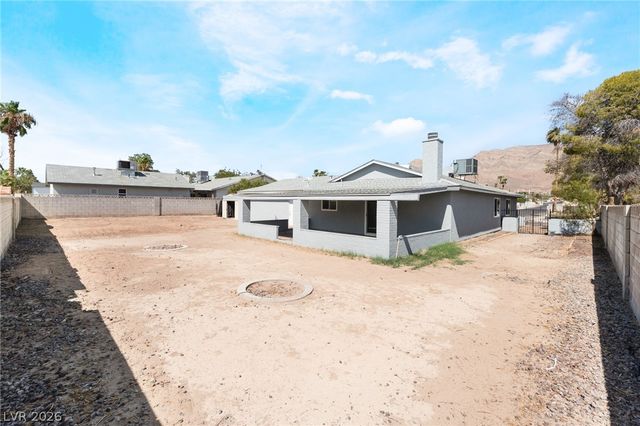 723 North Straight Street, Las Vegas, NV 89110