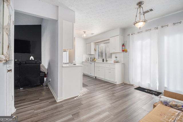 190 Kipling Way, Riverdale, GA 30274