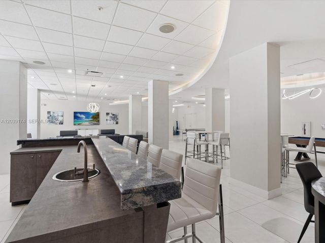 3000 S Ocean Dr 718, Hollywood, FL 33019