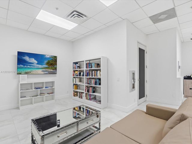 3000 S Ocean Dr 718, Hollywood, FL 33019