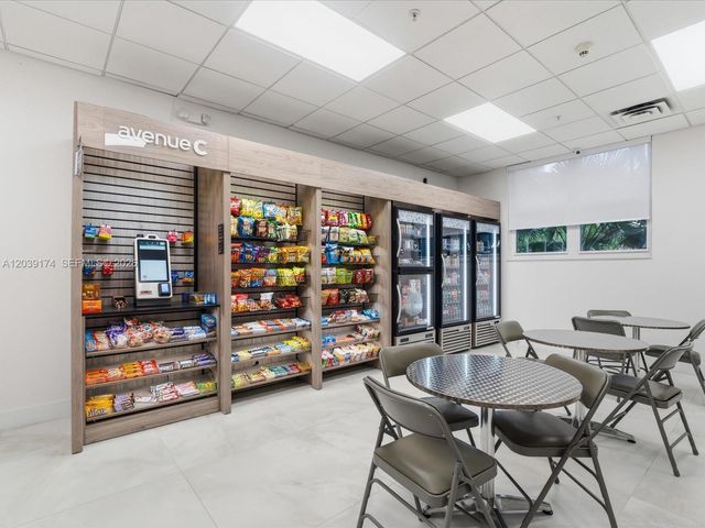 3000 S Ocean Dr 718, Hollywood, FL 33019