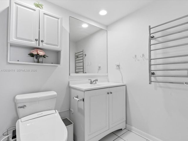3000 S Ocean Dr 718, Hollywood, FL 33019