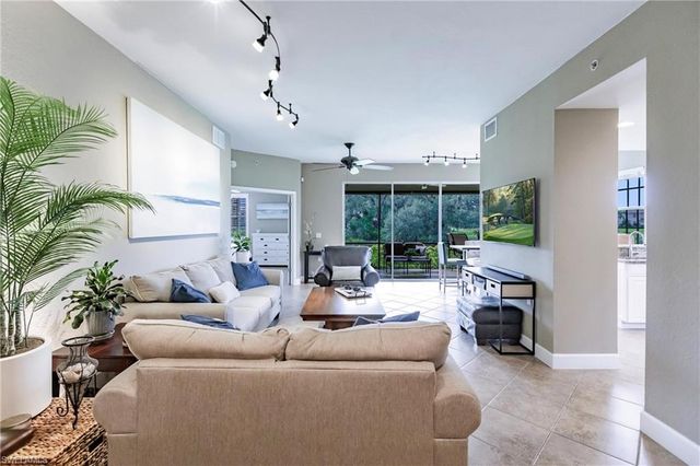 13120 Pebblebrook Point CIR # 102, Fort Myers, FL 33905