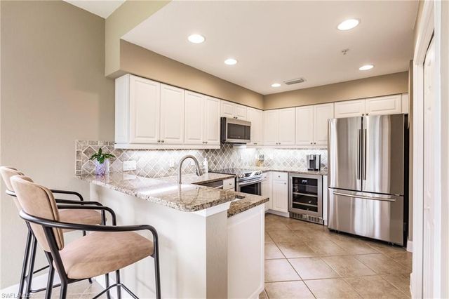 13120 Pebblebrook Point CIR # 102, Fort Myers, FL 33905