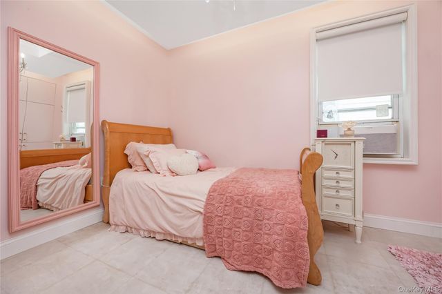5918 60th Street, Maspeth, NY 11378