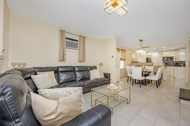 5918 60th Street, Maspeth, NY 11378