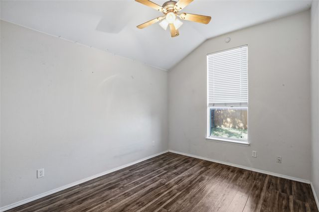 8377 Edgepoint Trail, Fort Worth, TX 76053