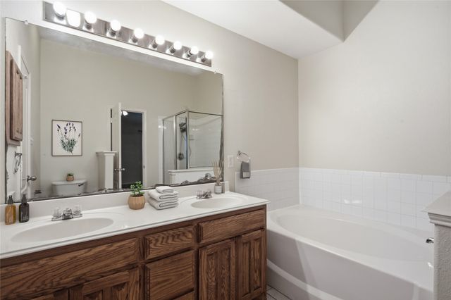 8377 Edgepoint Trail, Fort Worth, TX 76053
