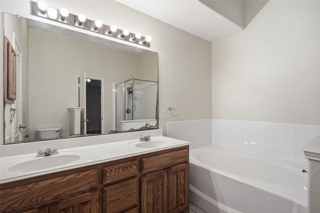 8377 Edgepoint Trail, Fort Worth, TX 76053