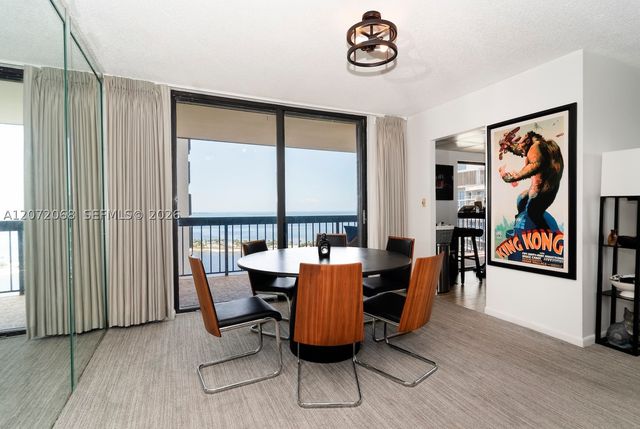 2333 Brickell Ave 2212, Miami, FL 33129
