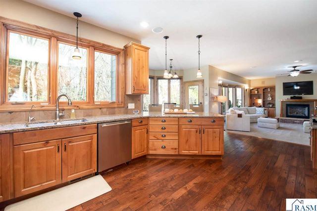 204 Woodhill Court, Mankato, MN 56001
