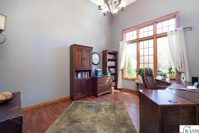 204 Woodhill Court, Mankato, MN 56001