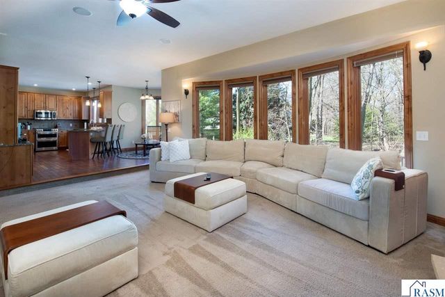 204 Woodhill Court, Mankato, MN 56001