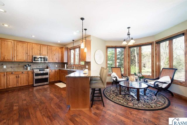 204 Woodhill Court, Mankato, MN 56001
