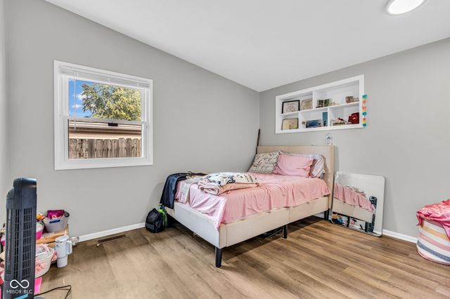 1607 Elmhurst Drive, Indianapolis, IN 46219