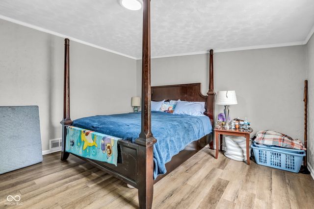 1607 Elmhurst Drive, Indianapolis, IN 46219