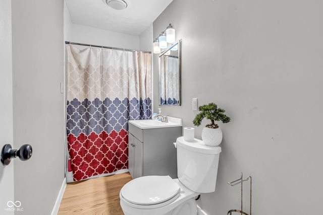 1607 Elmhurst Drive, Indianapolis, IN 46219