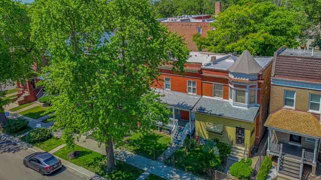 1310 E 72nd Street, Chicago, IL 60619