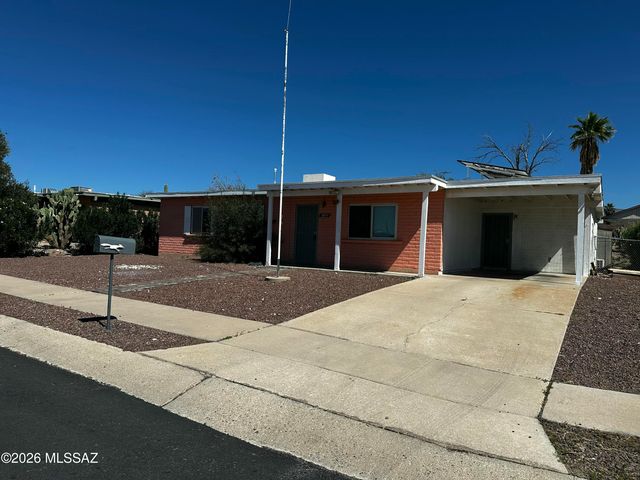 9890 E Celeste Drive, Tucson, AZ 85730