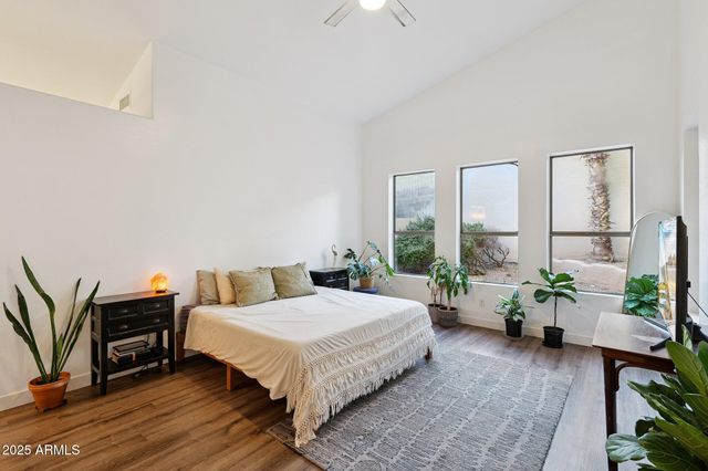 15608 S 7TH Street, Phoenix, AZ 85048