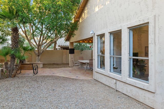 15608 S 7TH Street, Phoenix, AZ 85048