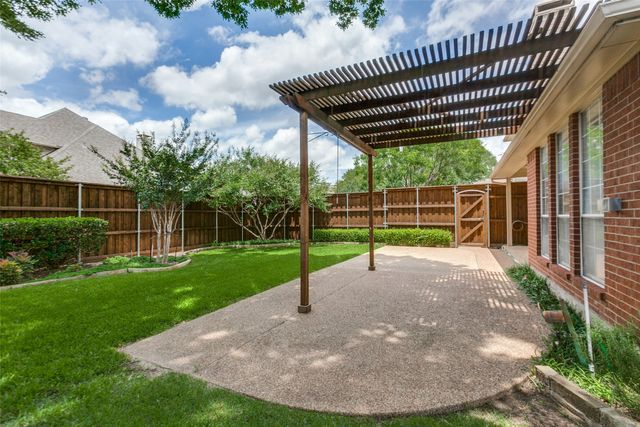 2601 Courtside Lane, Plano, TX 75093