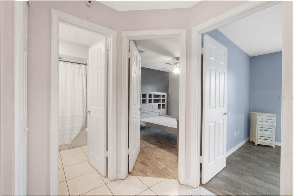 Image 15 of property listing at 110 BAYWEST DRIVE, Orlando, FL 32835