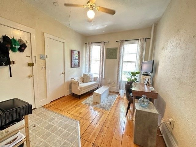 19 South Russell 4, Boston, MA 02114