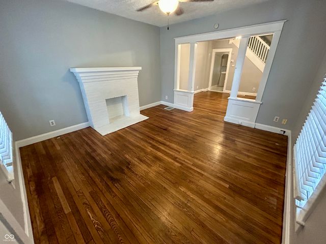 2821 N New Jersey Street, Indianapolis, IN 46205