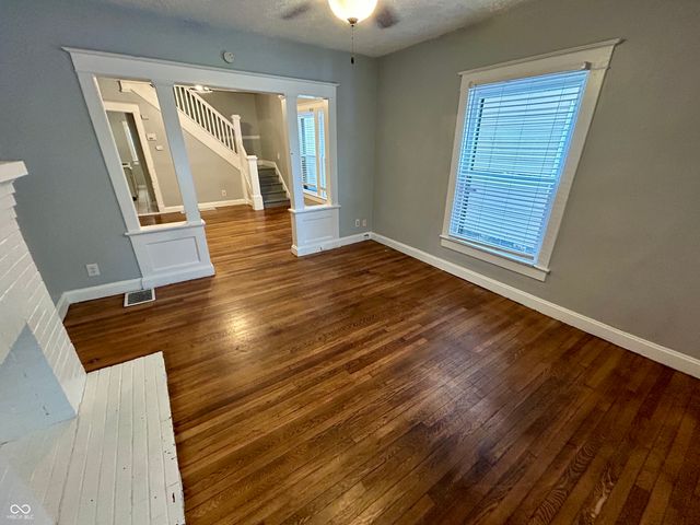 2821 N New Jersey Street, Indianapolis, IN 46205