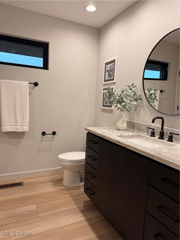 9041 Riverwood Drive, North Ridgeville, OH 44039