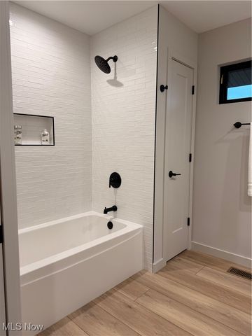 9041 Riverwood Drive, North Ridgeville, OH 44039