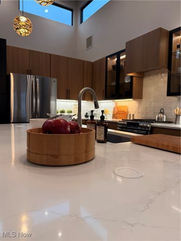 9041 Riverwood Drive, North Ridgeville, OH 44039