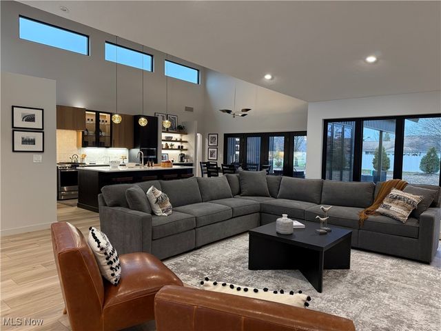 9041 Riverwood Drive, North Ridgeville, OH 44039