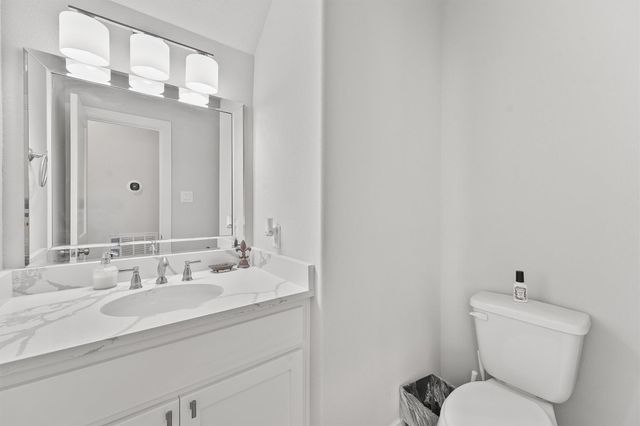 1700 Twin Oaks Circle, Brenham, TX 77833