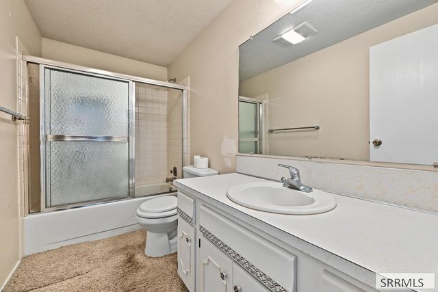970 E 800 N, Shelley, ID 83274
