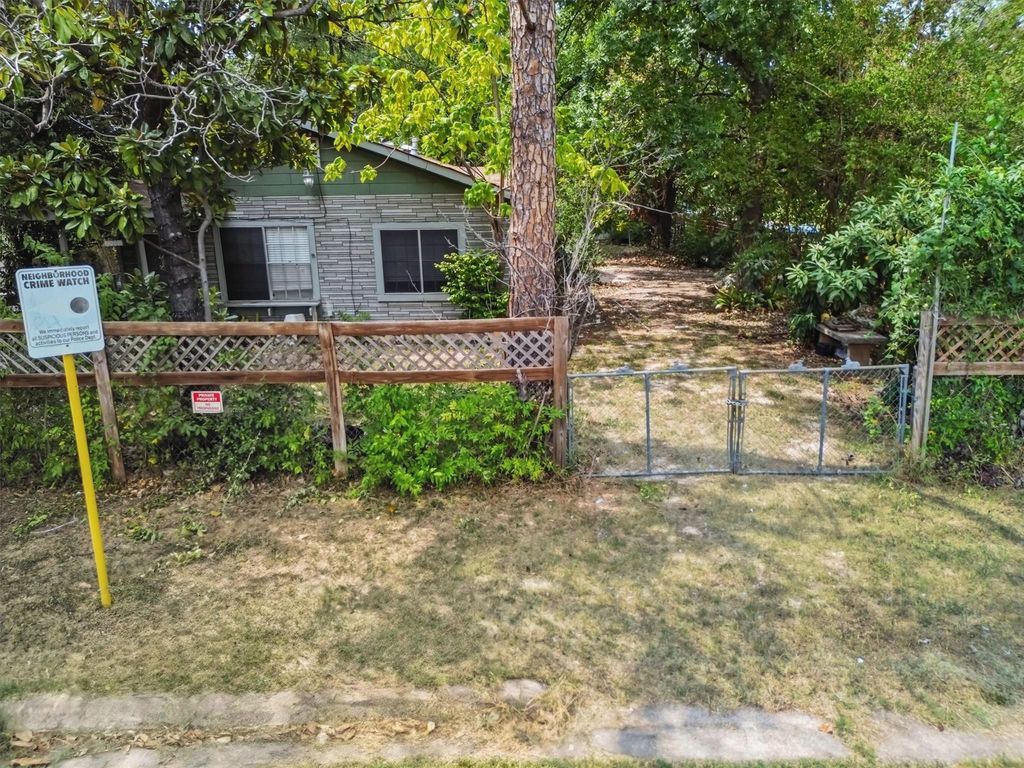 1008 Linden ST, Austin, TX 78702