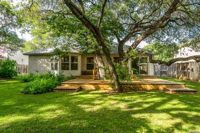 14206 EMERALD HILL DR, San Antonio, TX 78231