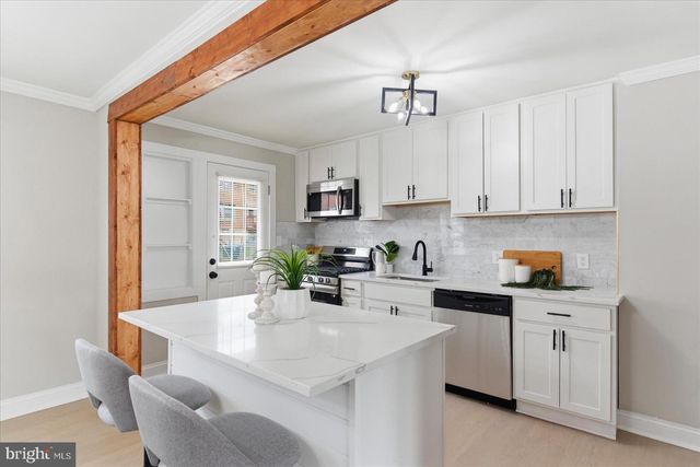 1702 BURNWOOD RD, Baltimore, MD 21239