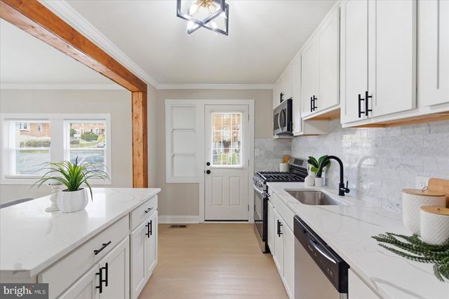 1702 BURNWOOD RD, Baltimore, MD 21239