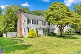 70 Hartwell Road, West Hartford, CT 06117