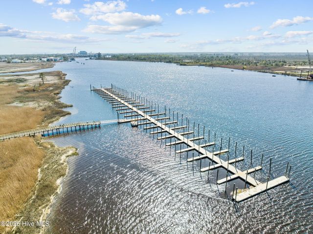 1628 Osprey Cove Court, Wilmington, NC 28401